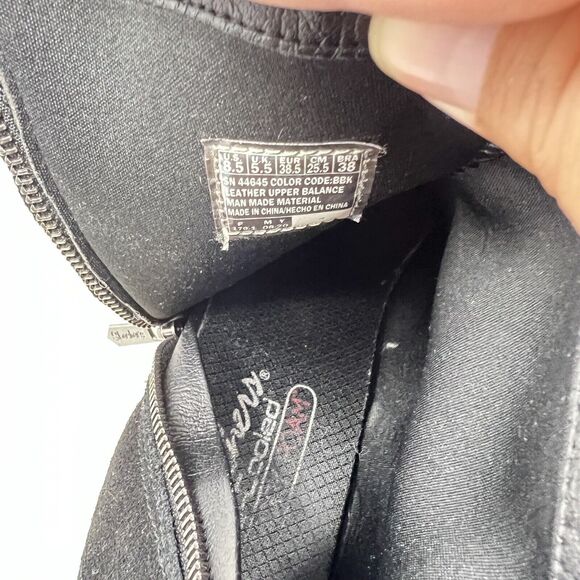 Skechers Taxi Ankle Boots Women's 8.5 Black Suede Comfort Heel Booties Cap Toe - Picture 10 of 10